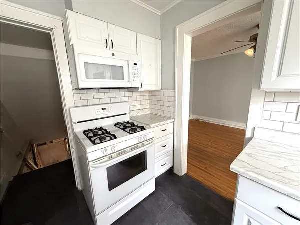 $1,500 | 5 Vayo Street, Irondequoit, NY 14609