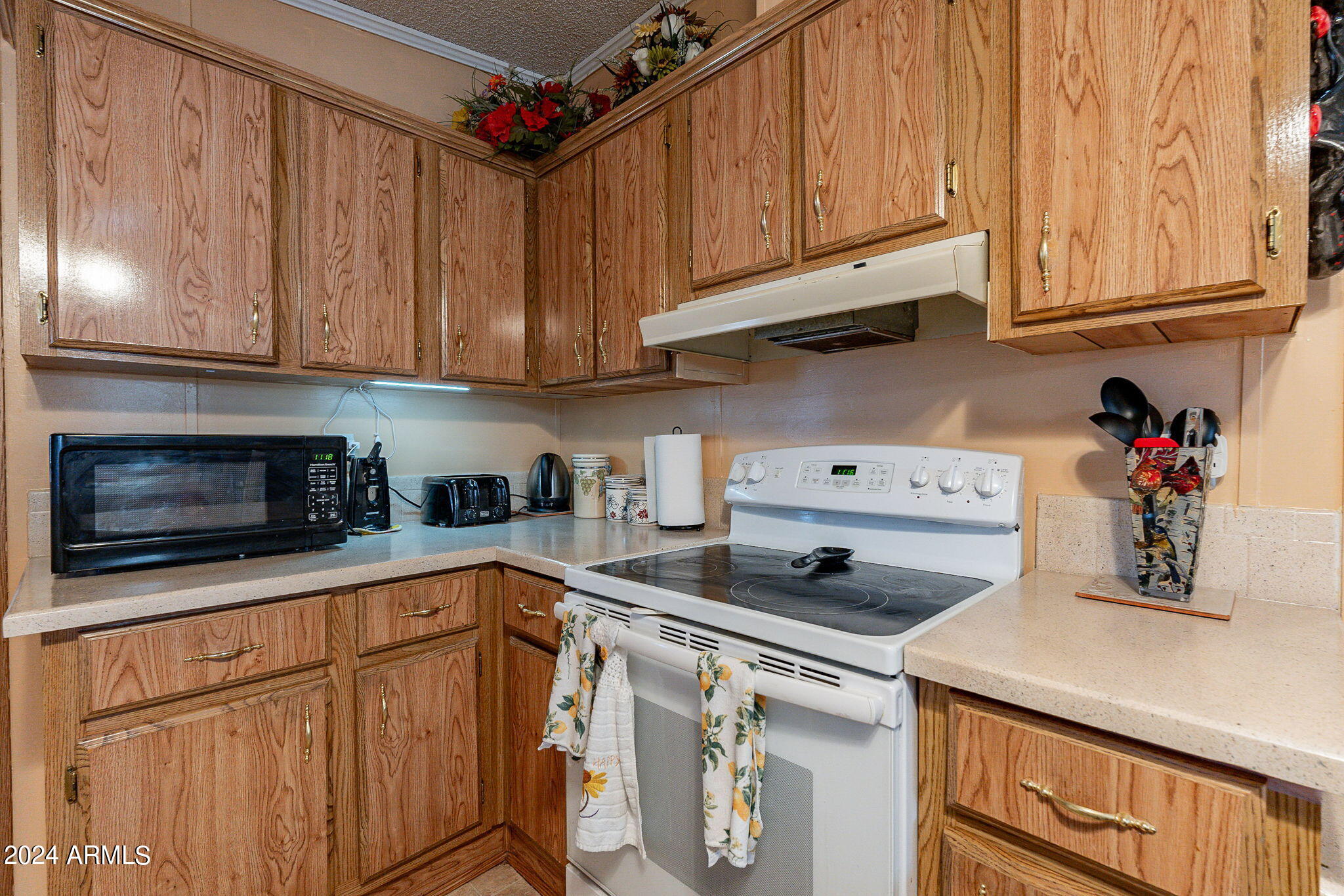 3500 South Tomahawk Road, Unit 183 Apache Junction, AZ 85119 - Photo 17 of 39 17-web-or-mls-Tomahawk - HD-17