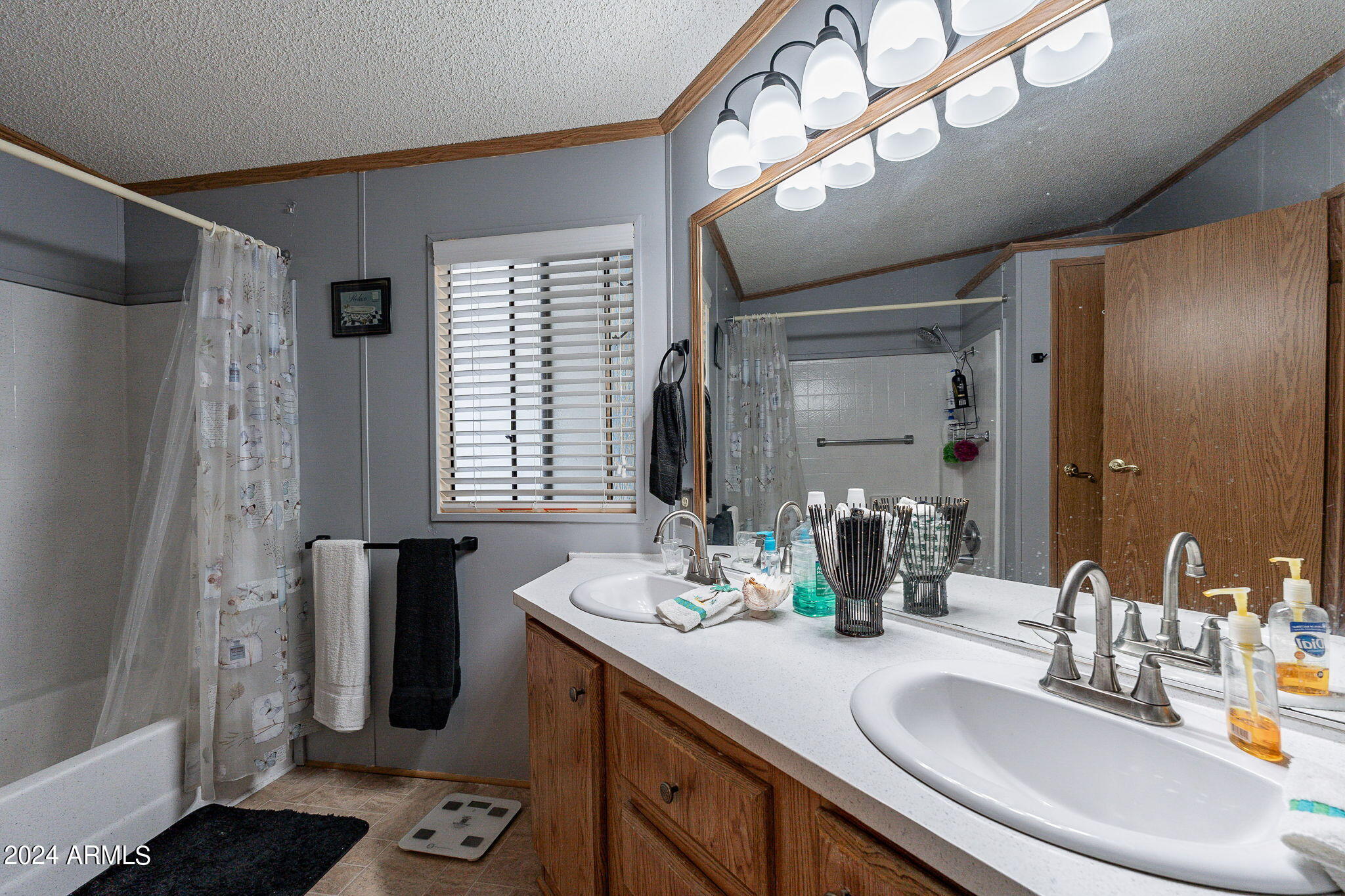3500 South Tomahawk Road, Unit 183 Apache Junction, AZ 85119 - Photo 23 of 39 23-web-or-mls-Tomahawk - HD-23