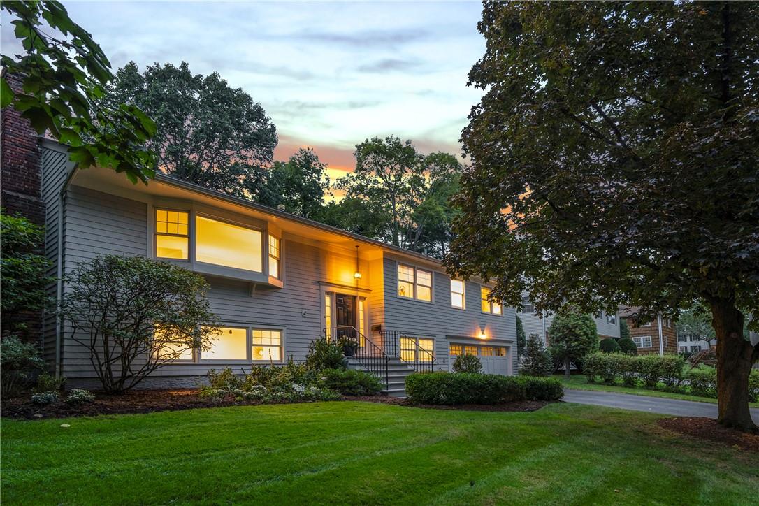 6 Loewen Court Rye, NY 10580 - Photo 1 of 1 Dazzling Rye Contemporary 4-bed home on cue-de-sac...WALK TO ALL!!