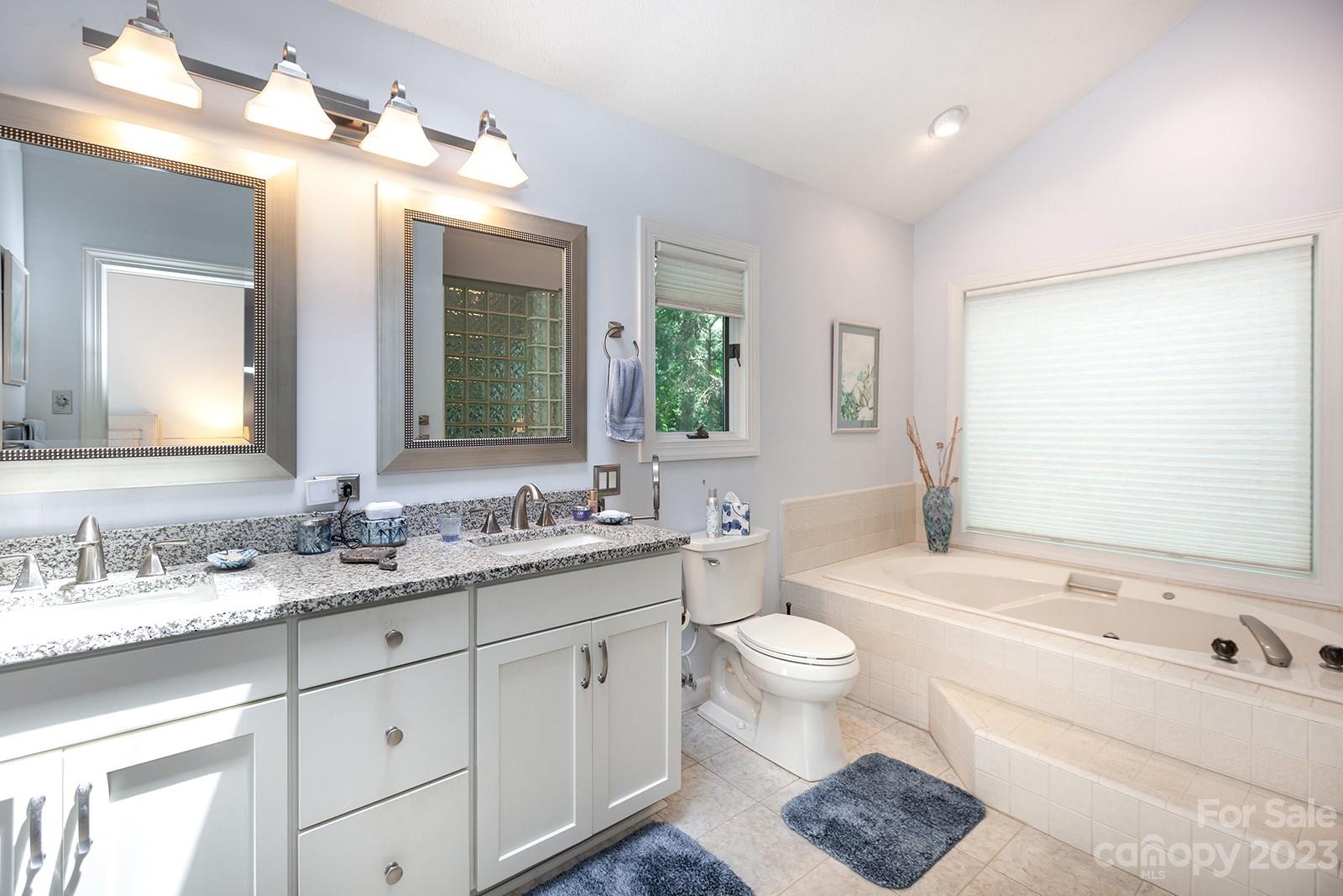 19 Tanglewood Road Lake Wylie, SC 29710 - Photo 17 of 46 Gallery Image 17