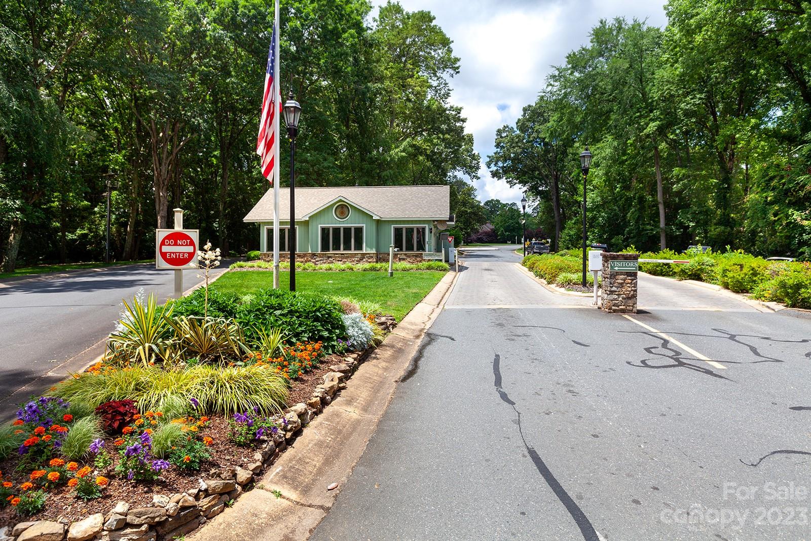 19 Tanglewood Road Lake Wylie, SC 29710 - Photo 46 of 46 Gallery Image 46