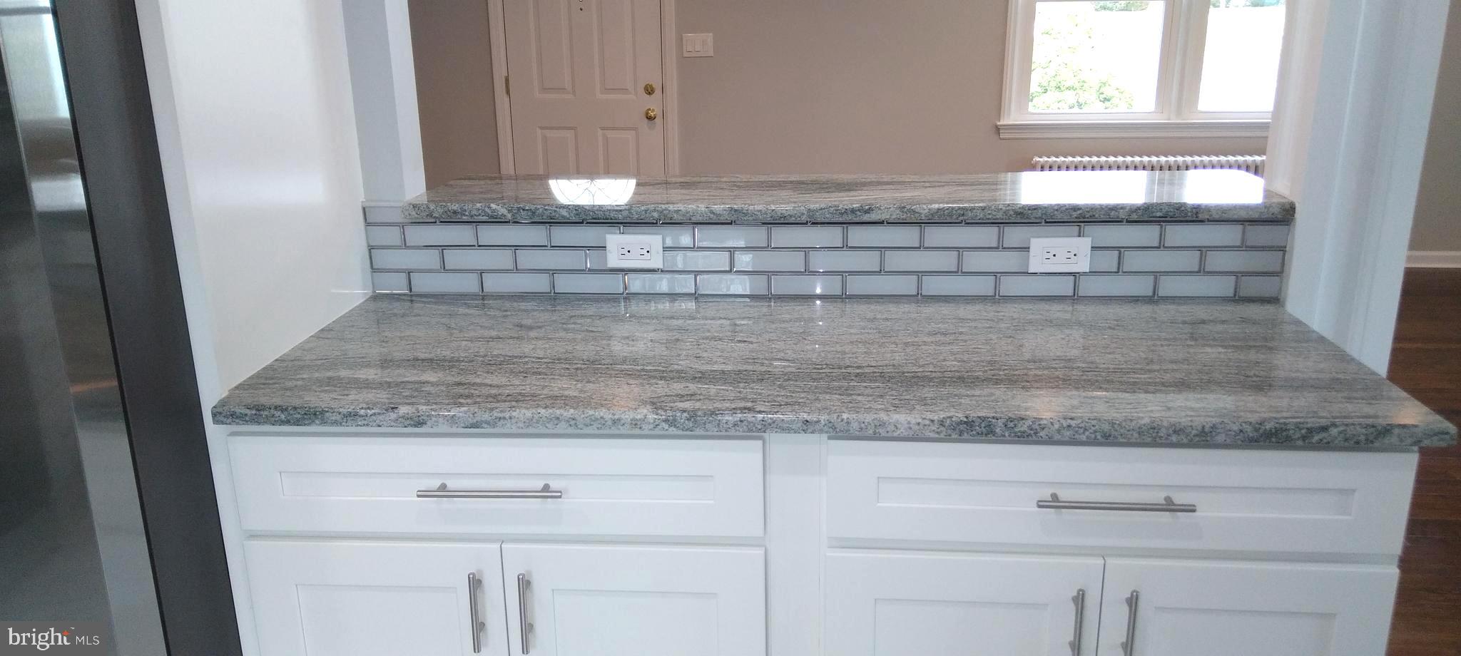 19 Gedney Road Lawrence Township, NJ 08648 - Photo 12 of 41 Gallery Image 12