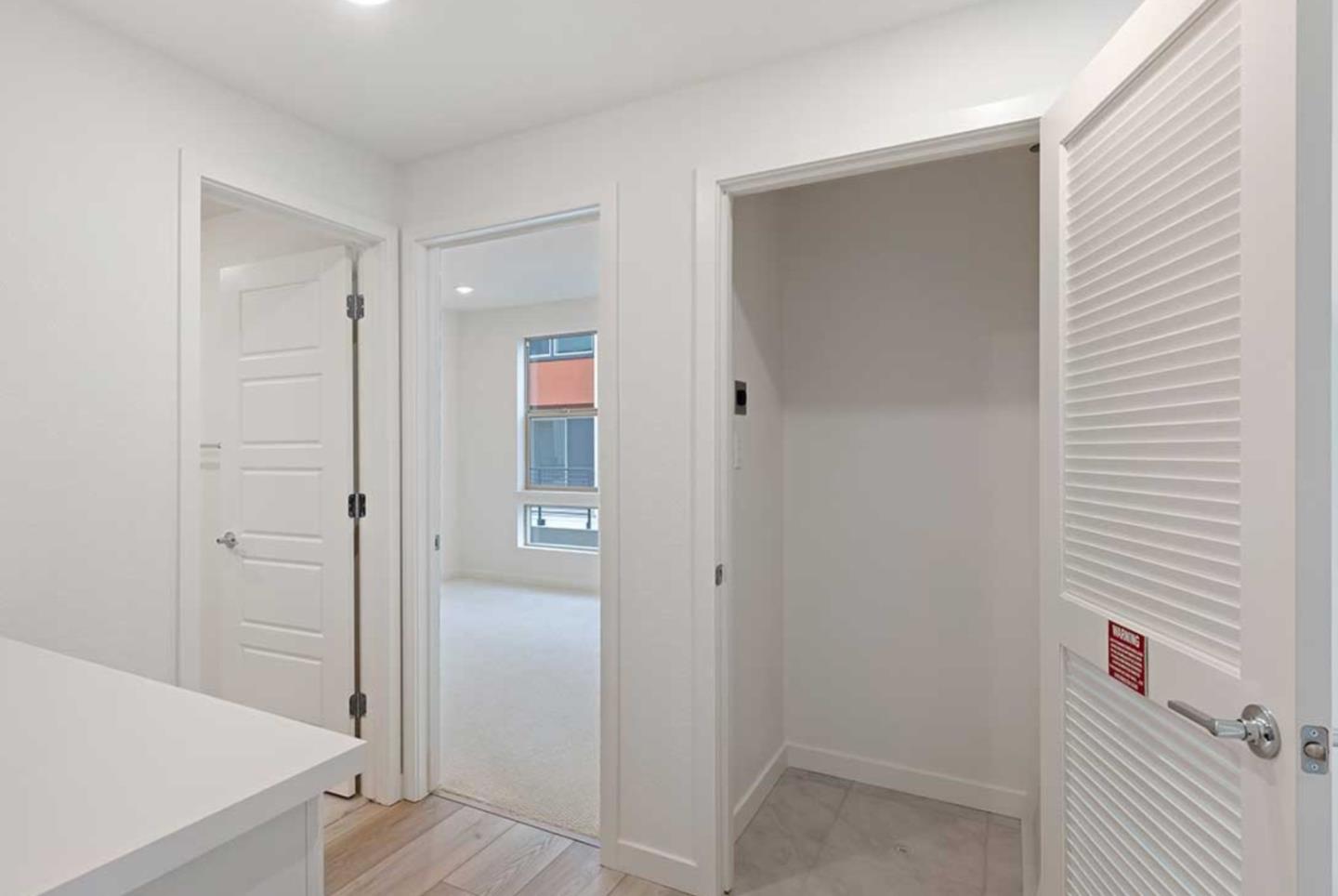 6681 Optimum Loop San Jose, CA 95119 - Photo 20 of 33 a bathroom with a shower