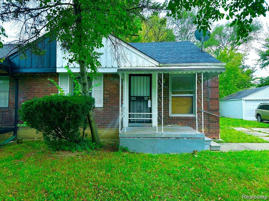 19242 Moross Road Detroit, MI 48224 - Photo 1 of 21