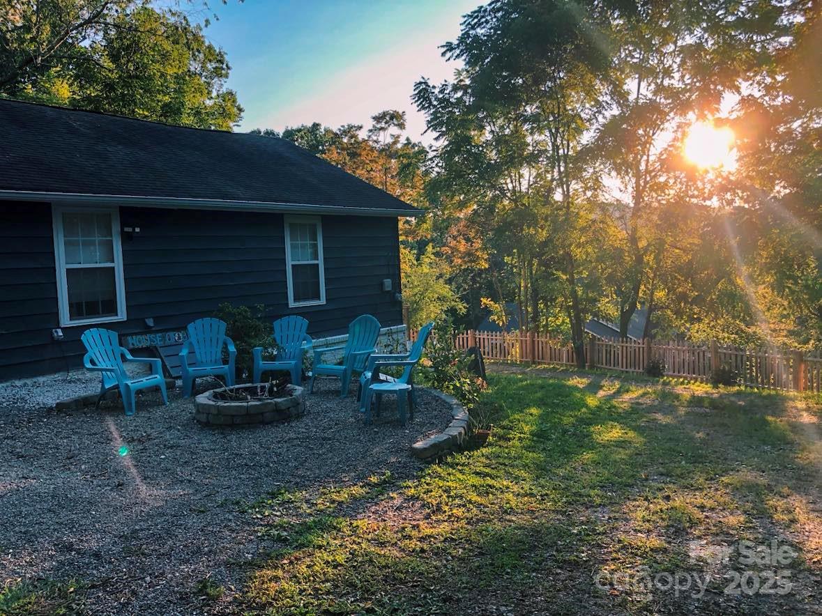 65 Naples Road Asheville, NC 28804 - Photo 27 of 44 Gallery Image 27