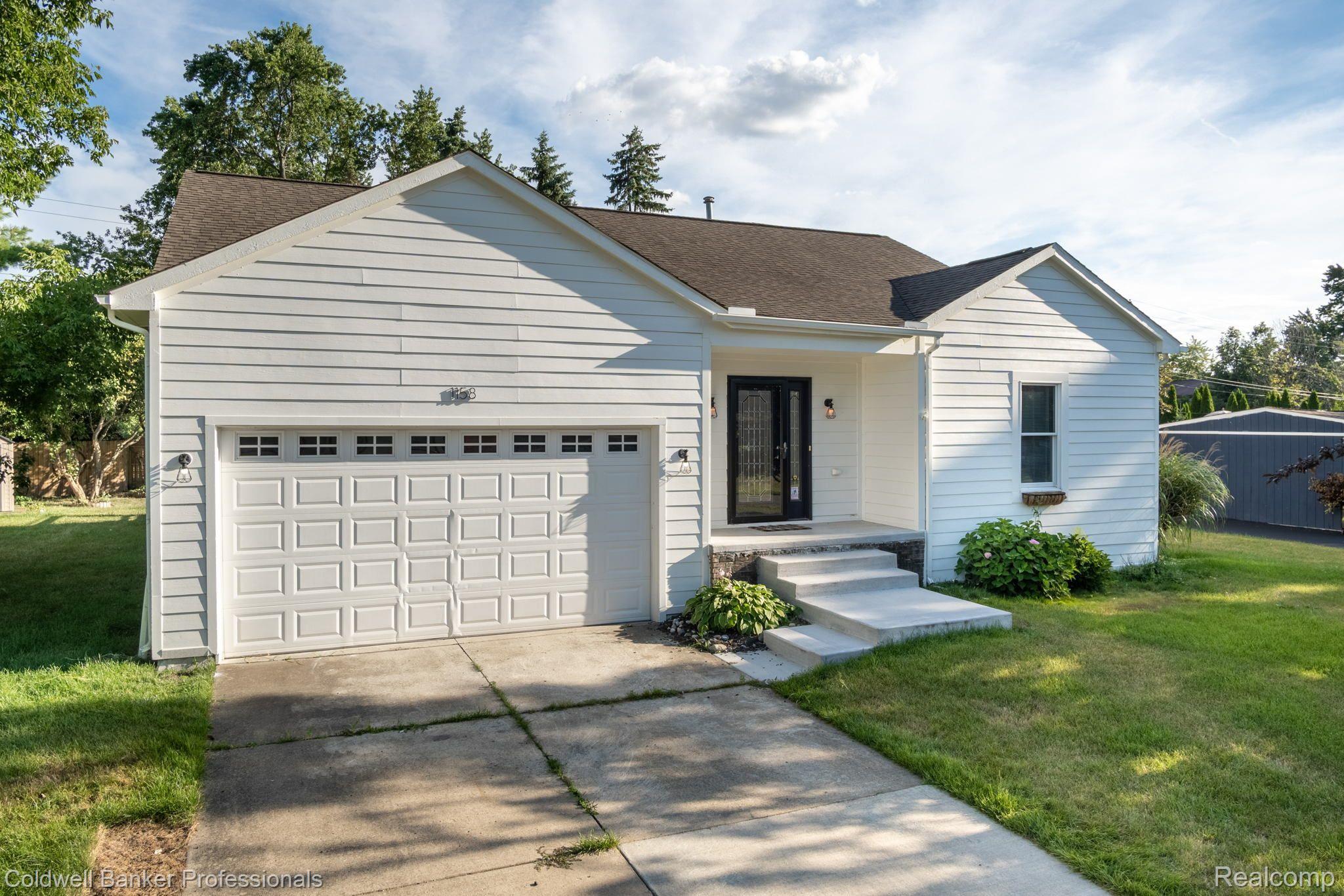 1158 Beta Road Walled Lake, MI 48390 - Photo 2 of 27 Gallery Image 2