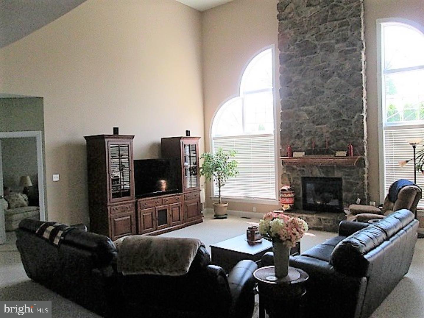 1406 Fieldstone Road Reading, PA 19608 - Photo 8 of 25 Gallery Image 8