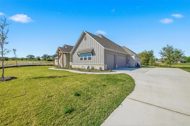 $567,900 | 1024 Silver Sage Trail, Weatherford, TX 76085