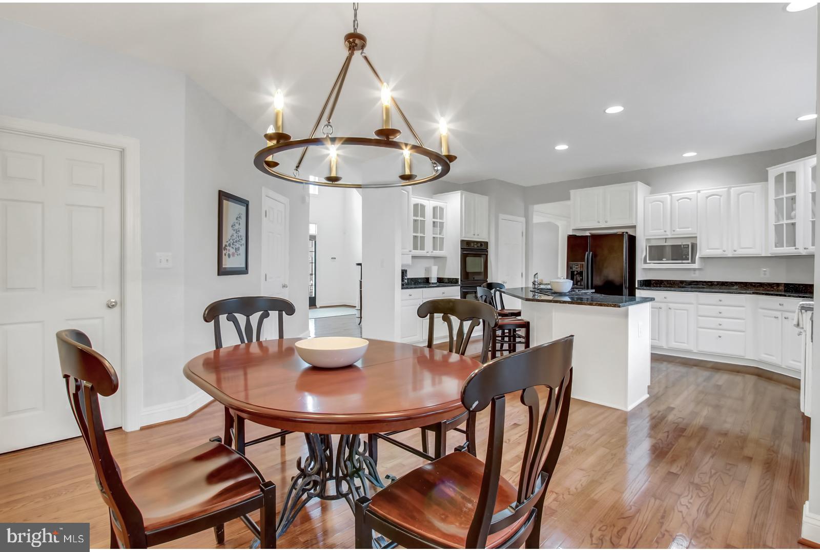 603 Hawkshead Road Lutherville-Timonium, MD 21093 - Photo 10 of 28 INFORMAL OPEN DINING AREA