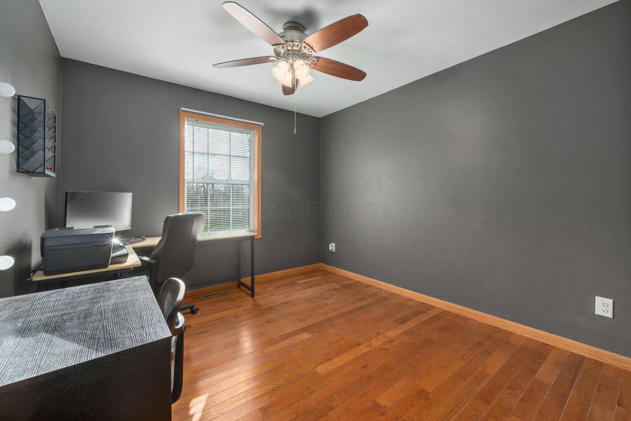 14667 Cleveland Road Southwest Pataskala, OH 43062 - Photo 20 of 33 Bedroom 2