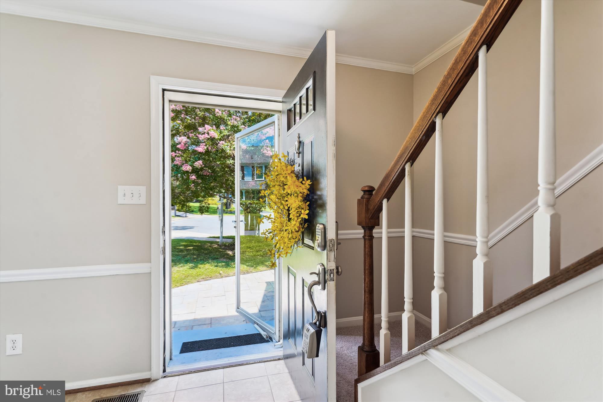 5427 Rilian Court Burke, VA 22015 - Photo 3 of 63 Welcome Home to the cul-de-sac life!