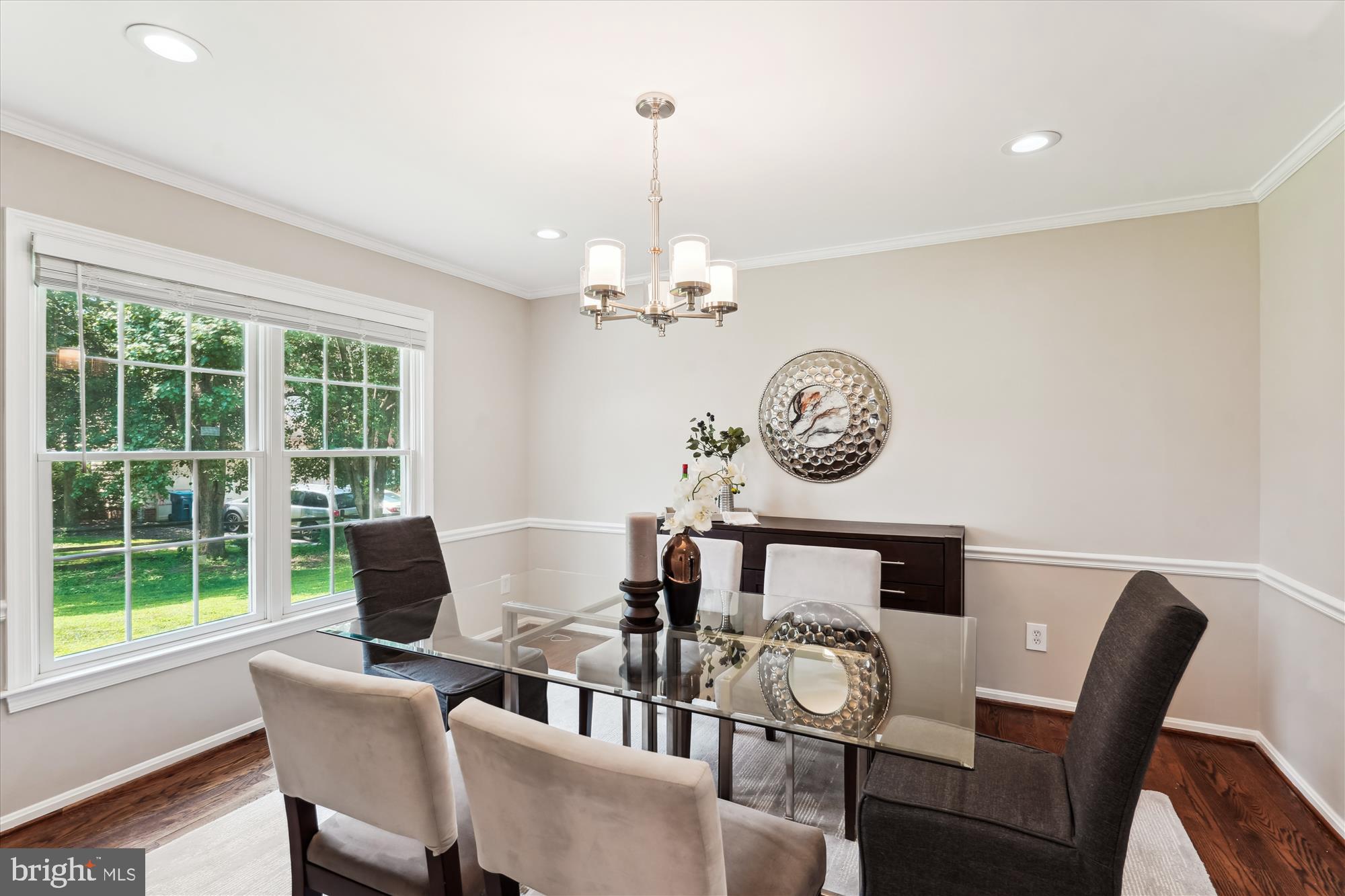 5427 Rilian Court Burke, VA 22015 - Photo 8 of 63 Room for everyone in the Formal Dining Rm