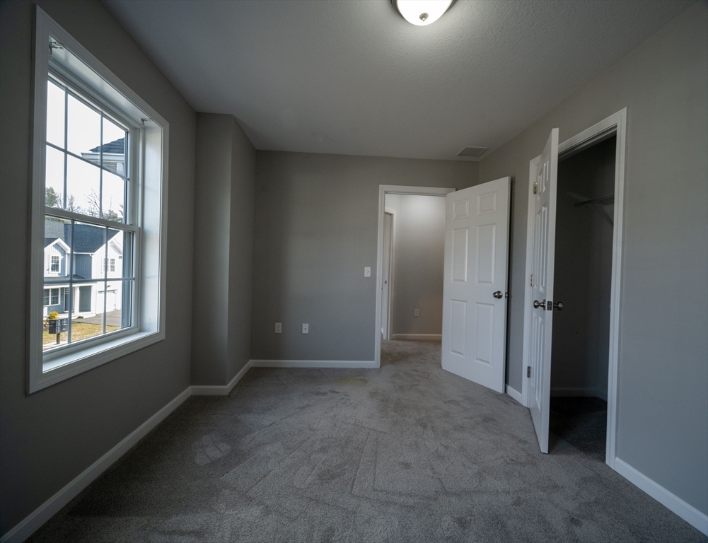110 Lockhouse Road, Unit I Westfield, MA 01085 - Photo 14 of 21