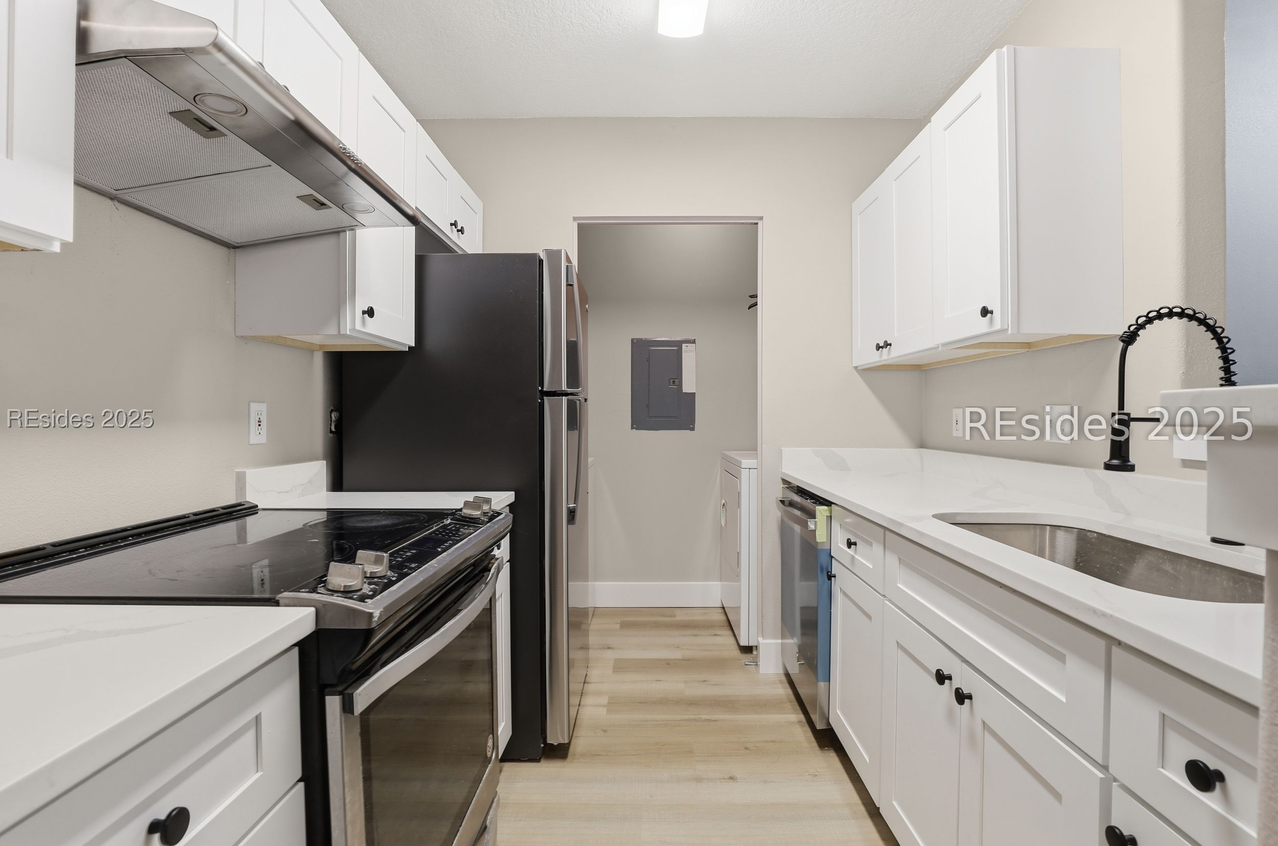 897 Fording Island Road, Unit 1005 Bluffton, SC 29910 - Photo 14 of 38