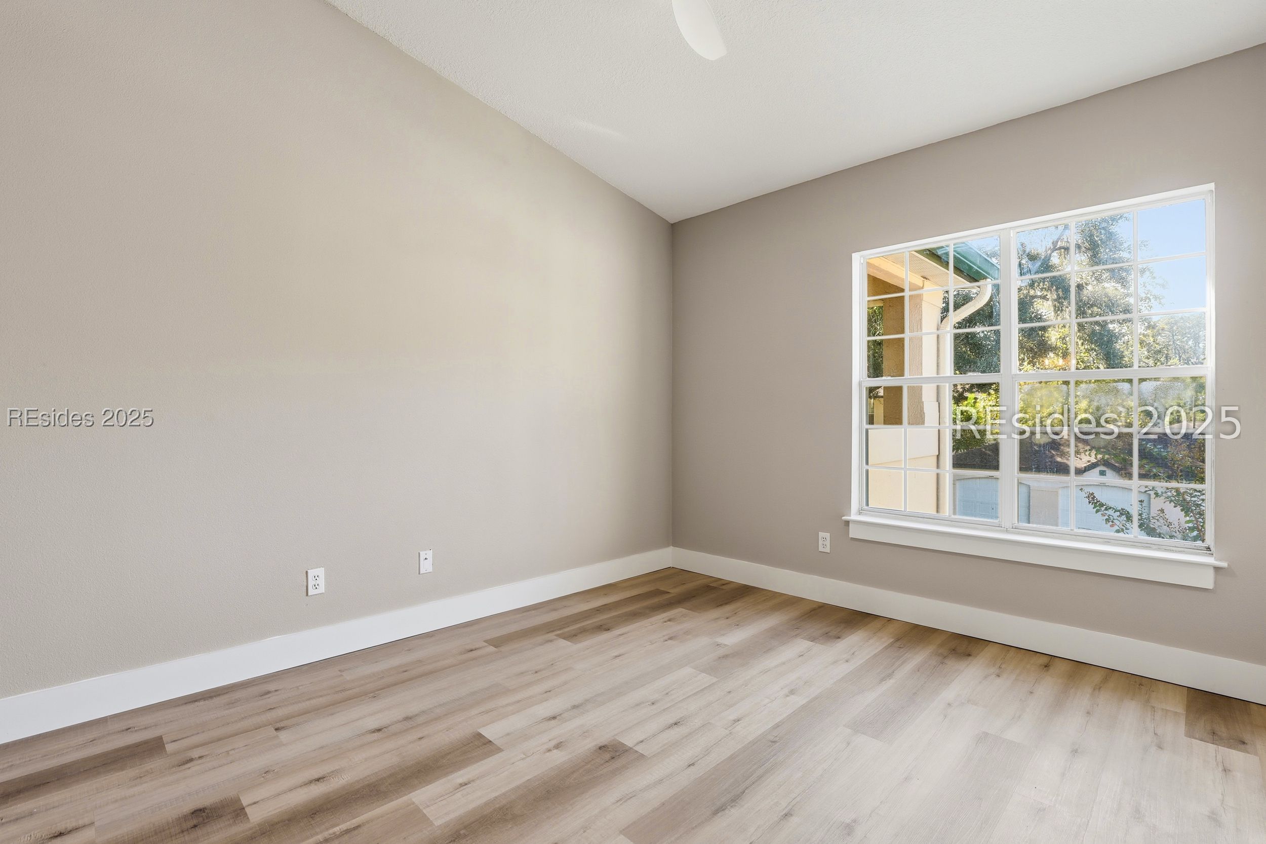 897 Fording Island Road, Unit 1005 Bluffton, SC 29910 - Photo 21 of 38