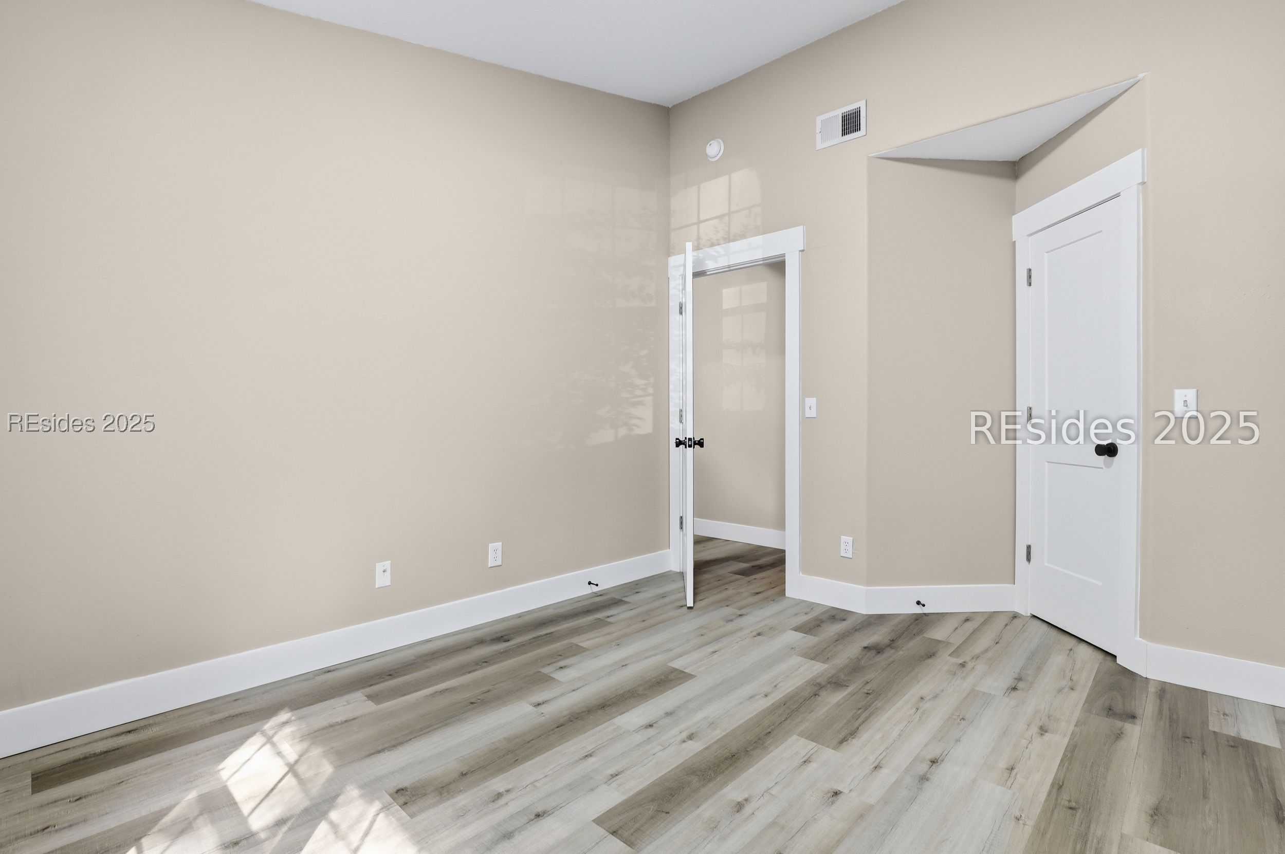 897 Fording Island Road, Unit 1005 Bluffton, SC 29910 - Photo 26 of 38