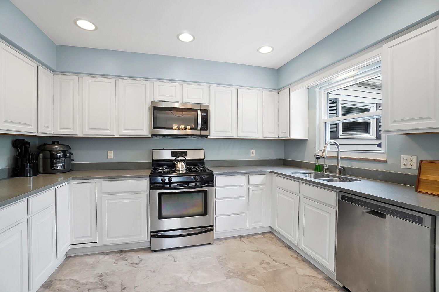 2532 Cranford Road Columbus, OH 43221 - Photo 15 of 45
