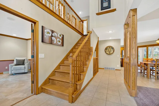 $565,000 | N3560 Oakwood Pass, New London, WI 54961