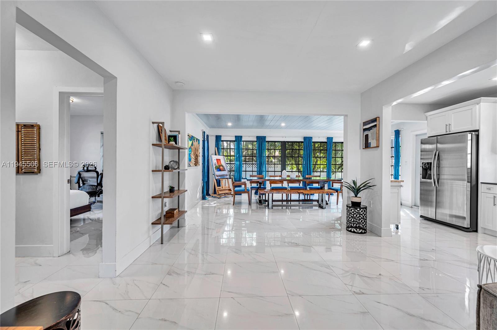 2560 Southwest 19th Terrace Miami, FL 33145 - Photo 13 of 30