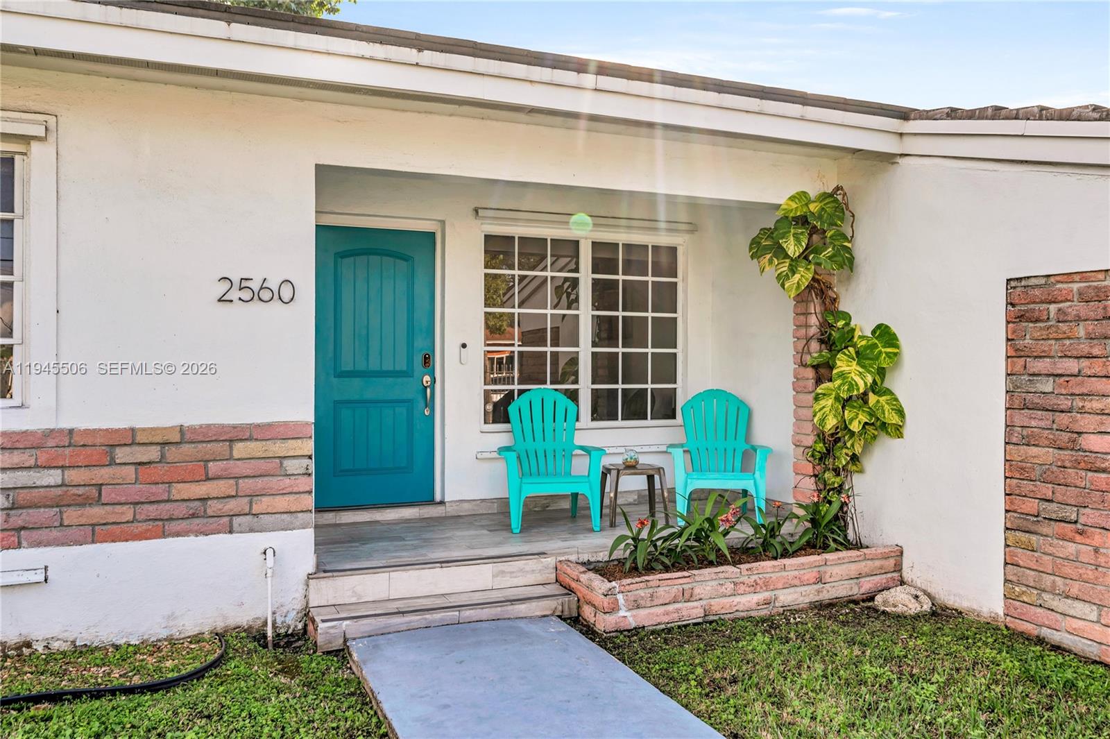 2560 Southwest 19th Terrace Miami, FL 33145 - Photo 29 of 30