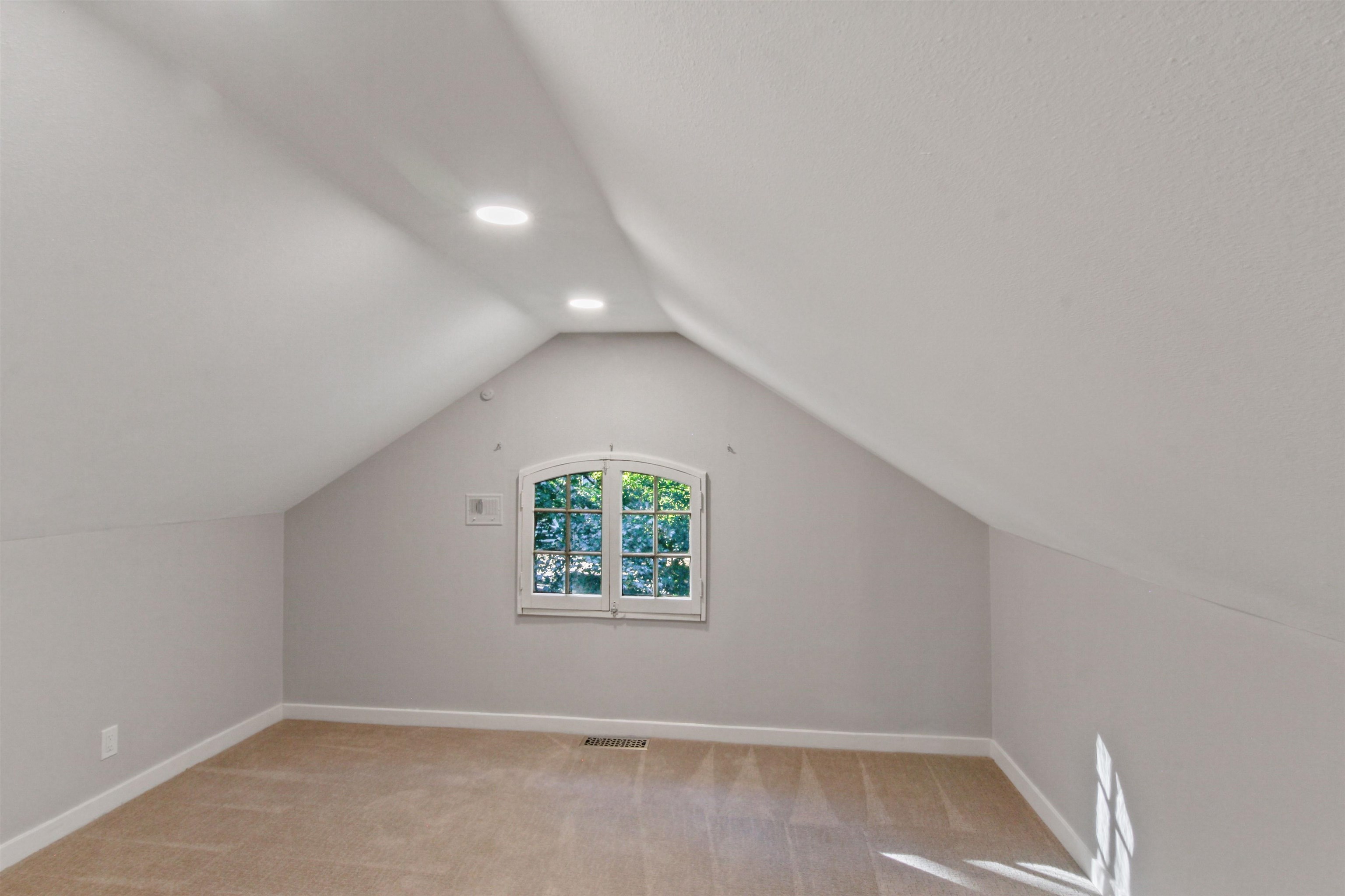 29 East 14th Avenue Spokane, WA 99202 - Photo 15 of 21
