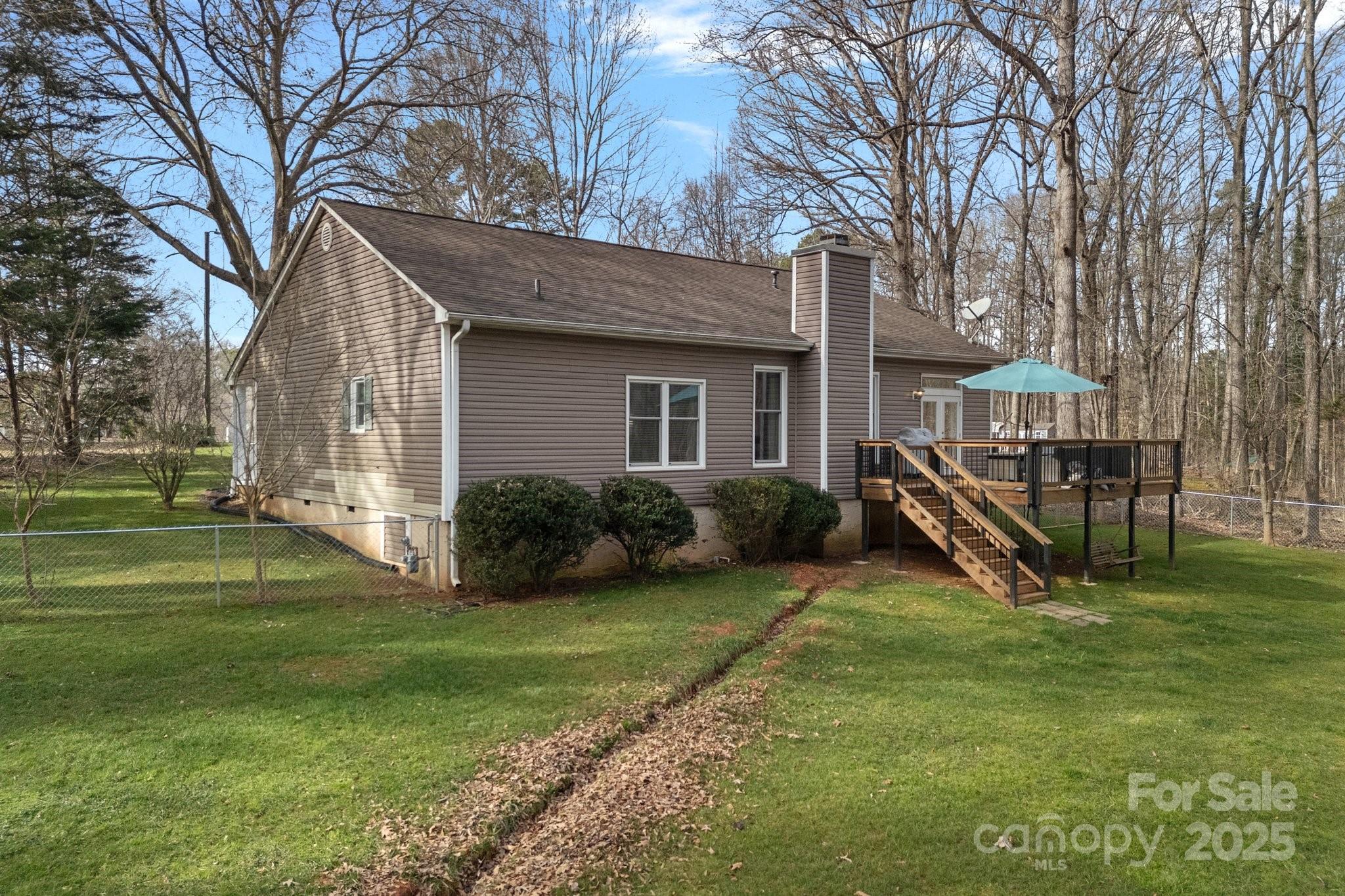 120 Banks Ridge Road Fort Mill, SC 29715 - Photo 27 of 37 a view of a house with backyard and a tree