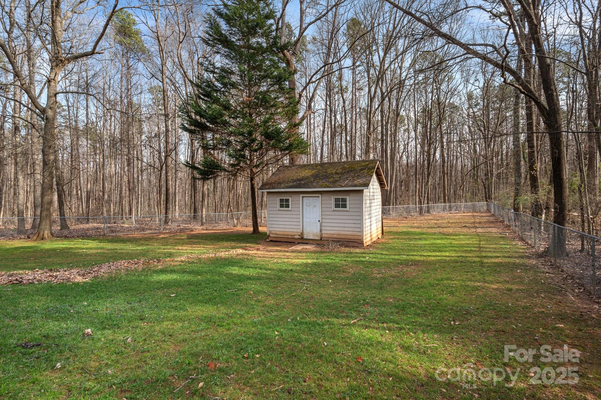 120 Banks Ridge Road Fort Mill, SC 29715 - Photo 28 of 37 a view of a house with a big yard
