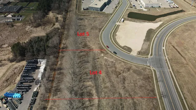 $599,900 | 3602 Agriculture Drive, Madison, WI 53718