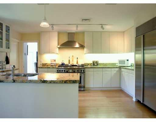 41 Cayuga Road Fort Lauderdale, FL 33308 - Photo 5 of 8 Kitchen