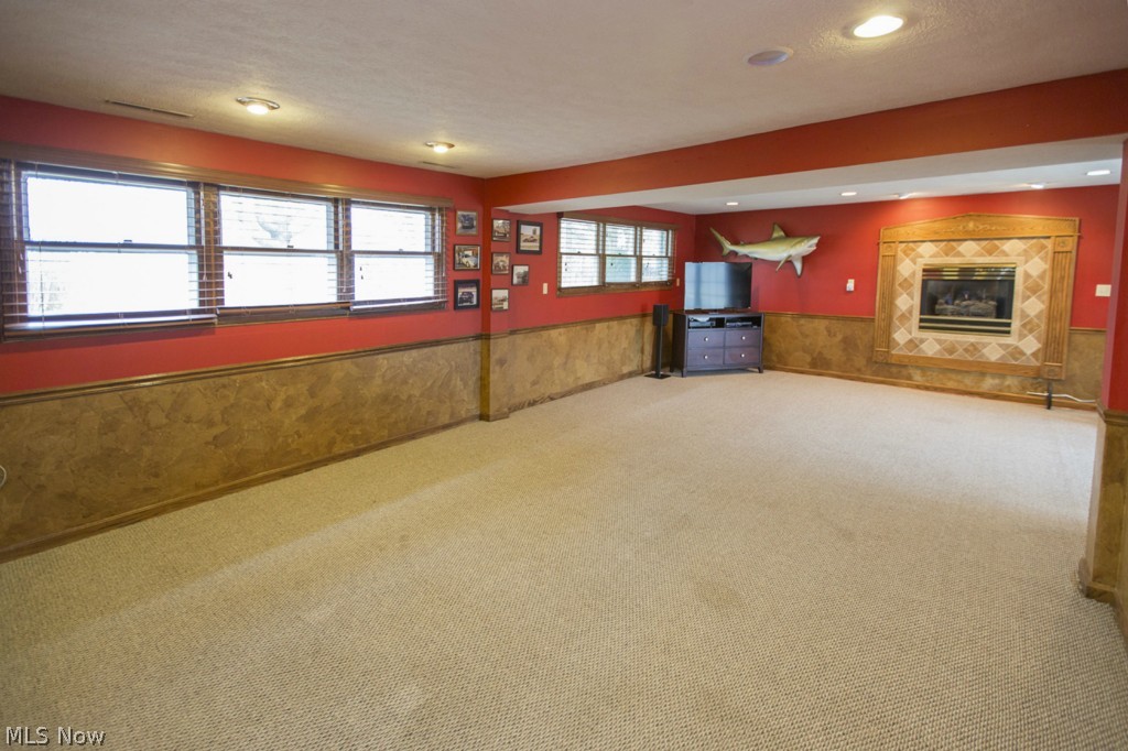 7160 Hartman Road Wadsworth, OH 44281 - Photo 17 of 25