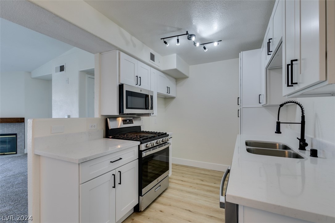 3318 North Decatur Boulevard, Unit 2060 Las Vegas, NV 89130 - Photo 22 of 36 Gallery Image 22