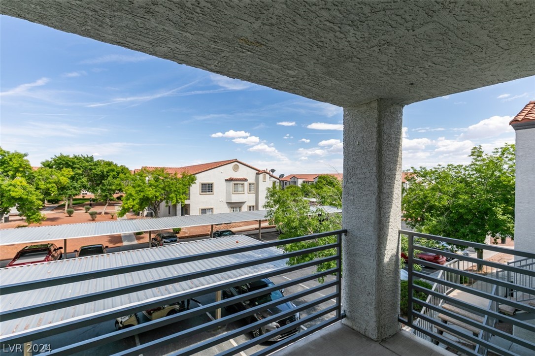 3318 North Decatur Boulevard, Unit 2060 Las Vegas, NV 89130 - Photo 35 of 36 Gallery Image 35