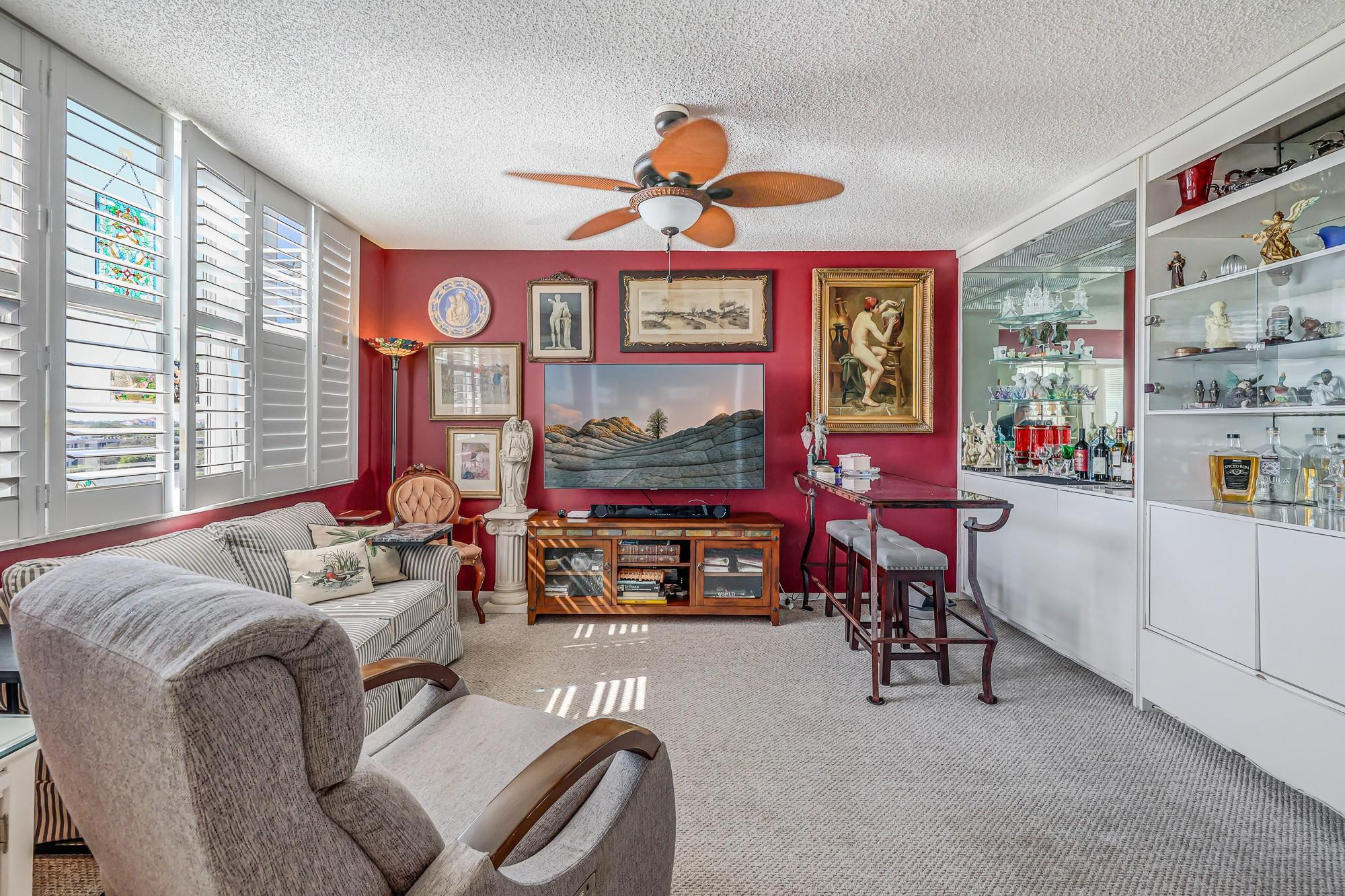 3520 Oaks Way, Unit 809 Pompano Beach, FL 33069 - Photo 19 of 39 Just off the living room