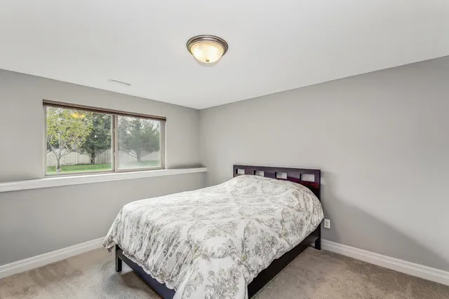 $599,900 | 1619 North Lakeside Drive, Andover, KS 67002