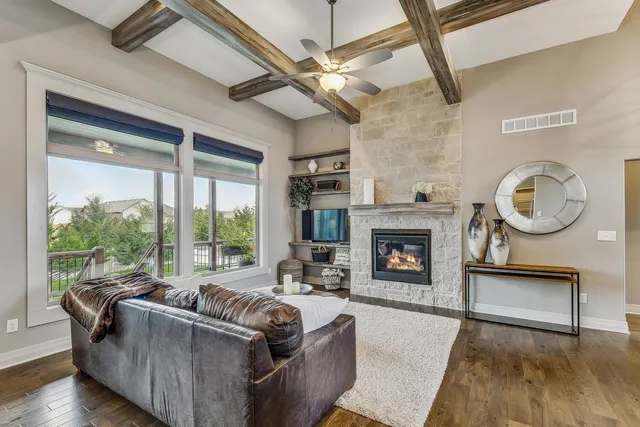 $599,900 | 1619 North Lakeside Drive, Andover, KS 67002