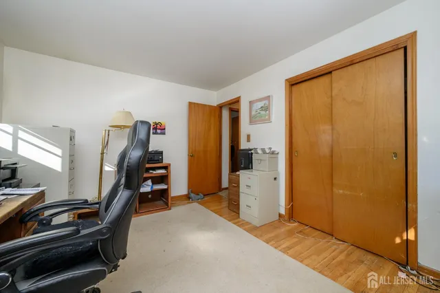 $699,000 | 20 Mulford Lane, Hillsborough, NJ 08844