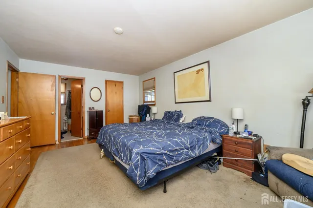 $699,000 | 20 Mulford Lane, Hillsborough, NJ 08844