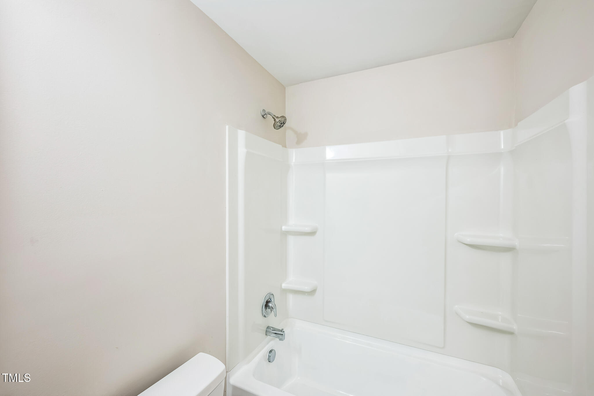 1237 Fescue Road Rocky Mount, NC 27801 - Photo 13 of 30 1237_Fescue_Rd_Rocky_Mount_NC_27801_USA-