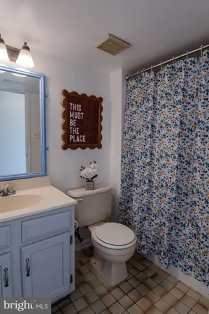 $369,900 | 8802 Goldentree Lane, Baltimore, MD 21221
