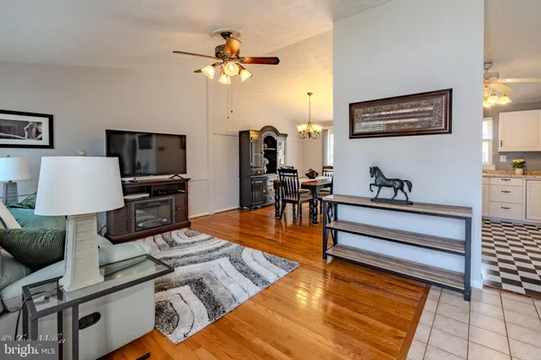 $369,900 | 8802 Goldentree Lane, Baltimore, MD 21221