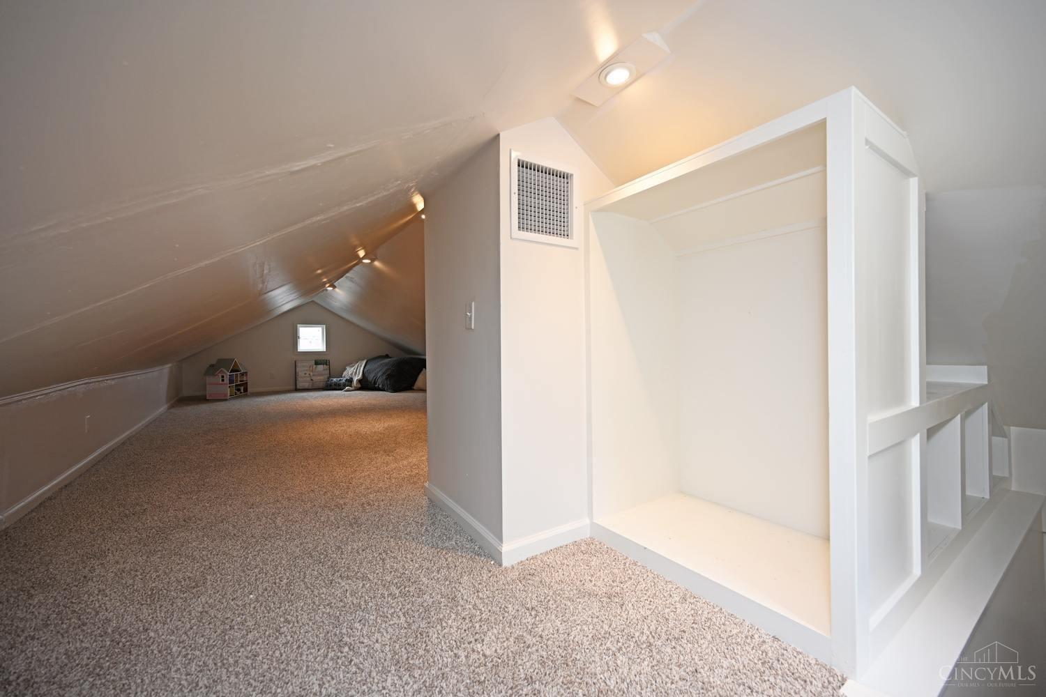 3720 Watterson Road Fairfax, OH 45227 - Photo 29 of 50 Gallery Image 29