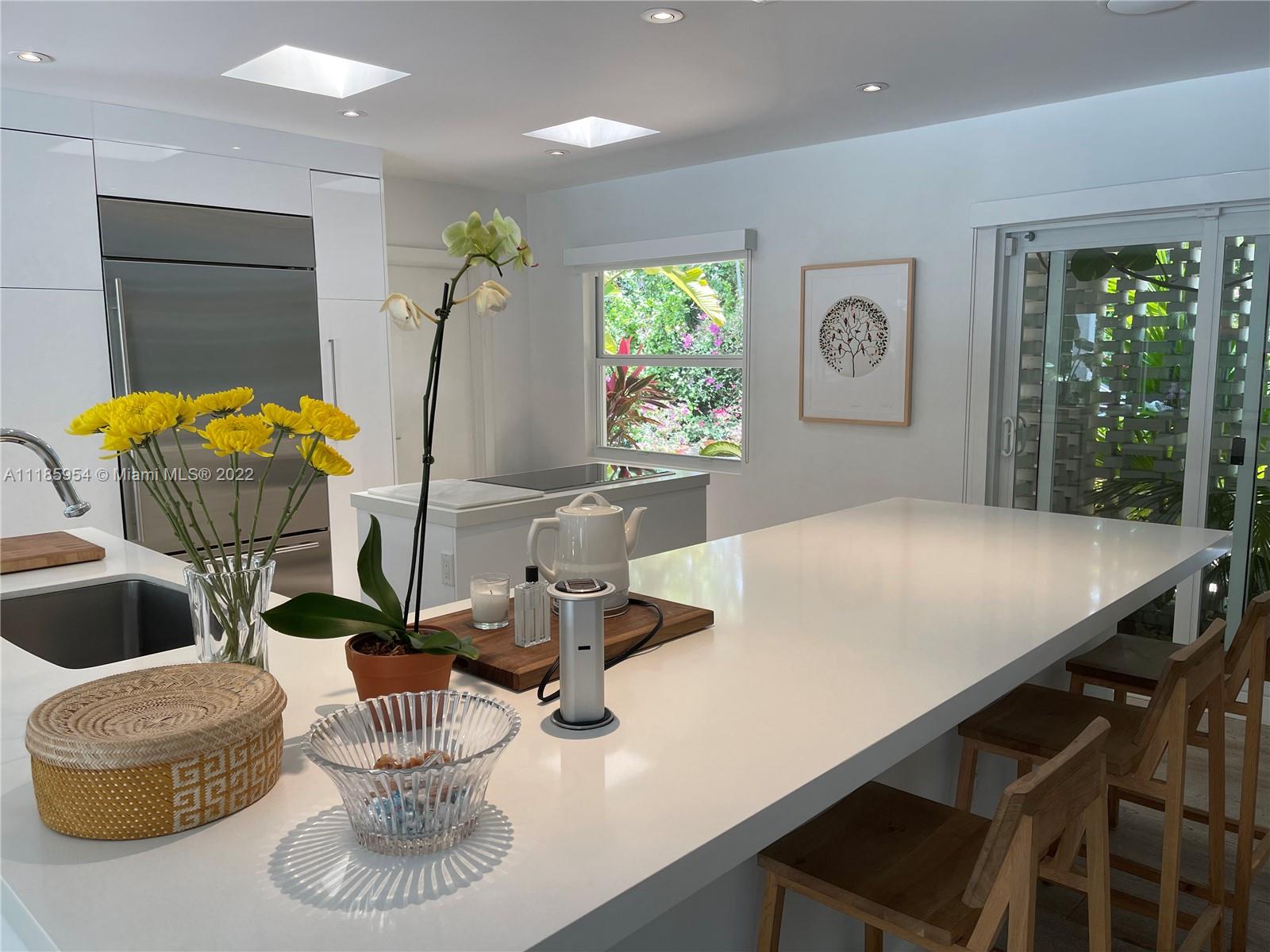 3640 Battersea Road Miami, FL 33133 - Photo 3 of 18 Gallery Image 3