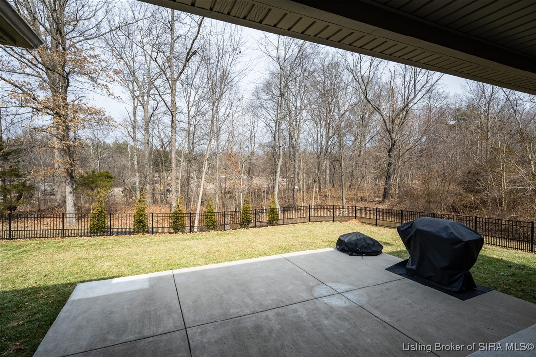 424 Pine Dr Circle Henryville, IN 47126 - Photo 35 of 41