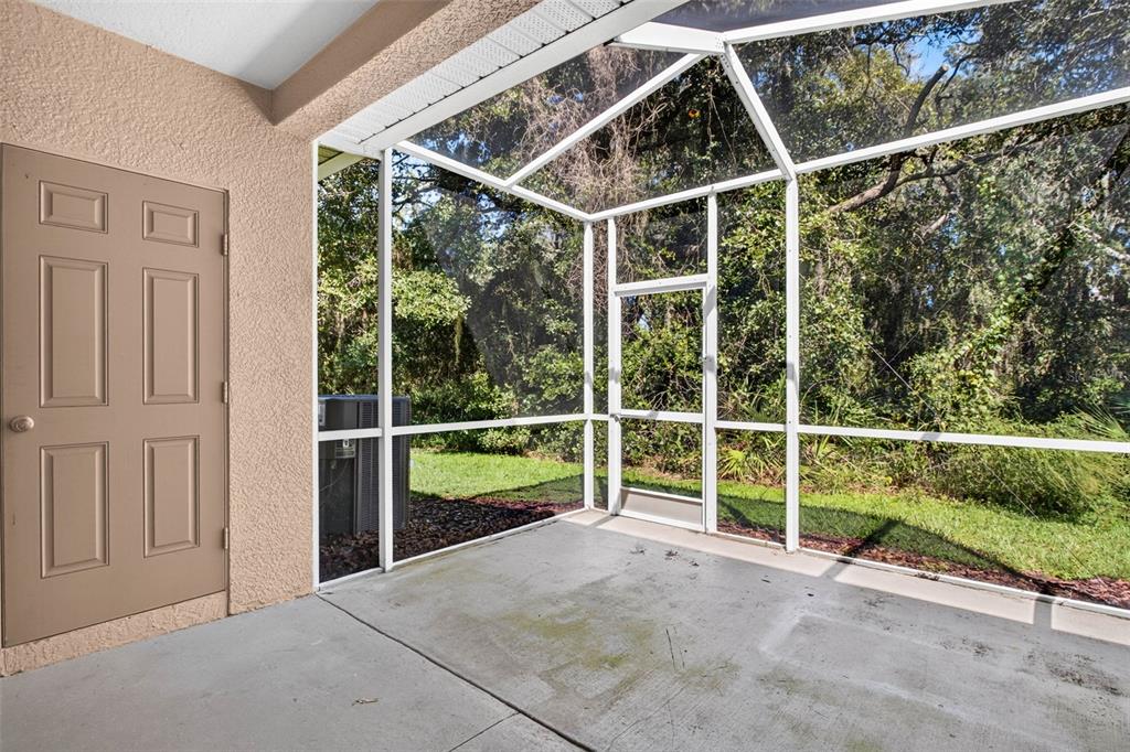 5815 Fishhawk Ridge Drive Lithia, FL 33547 - Photo 24 of 38 Gallery Image 24