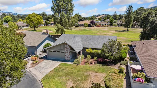 $928,900 | 120 Oak Island Circle, Santa Rosa, CA 95409