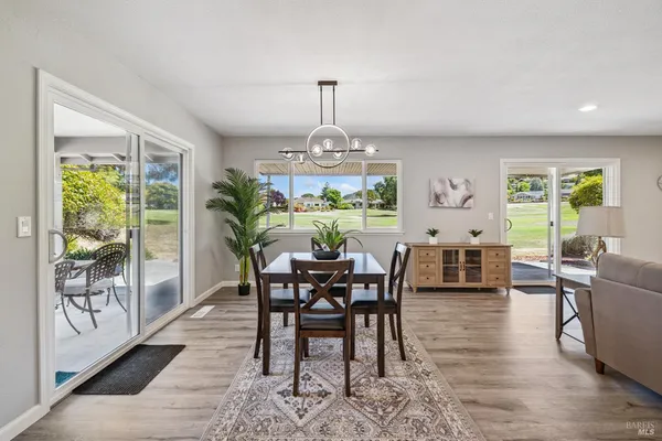 $928,900 | 120 Oak Island Circle, Santa Rosa, CA 95409