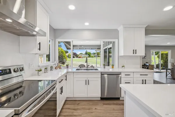 $928,900 | 120 Oak Island Circle, Santa Rosa, CA 95409