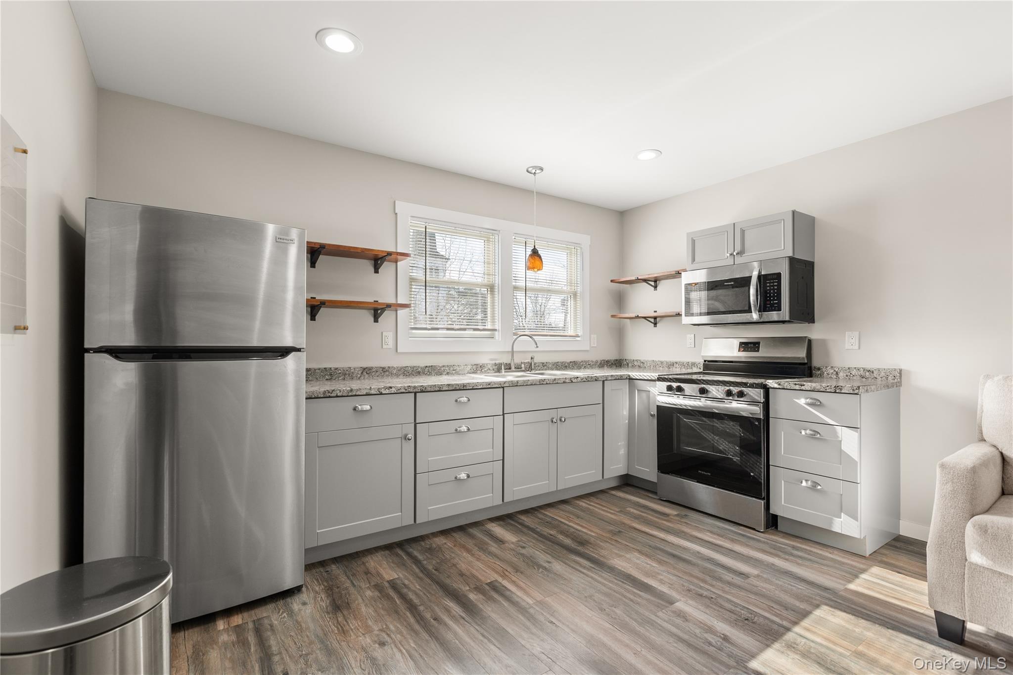 341 Main Street, Unit C Islip, NY 11751 - Photo 2 of 8