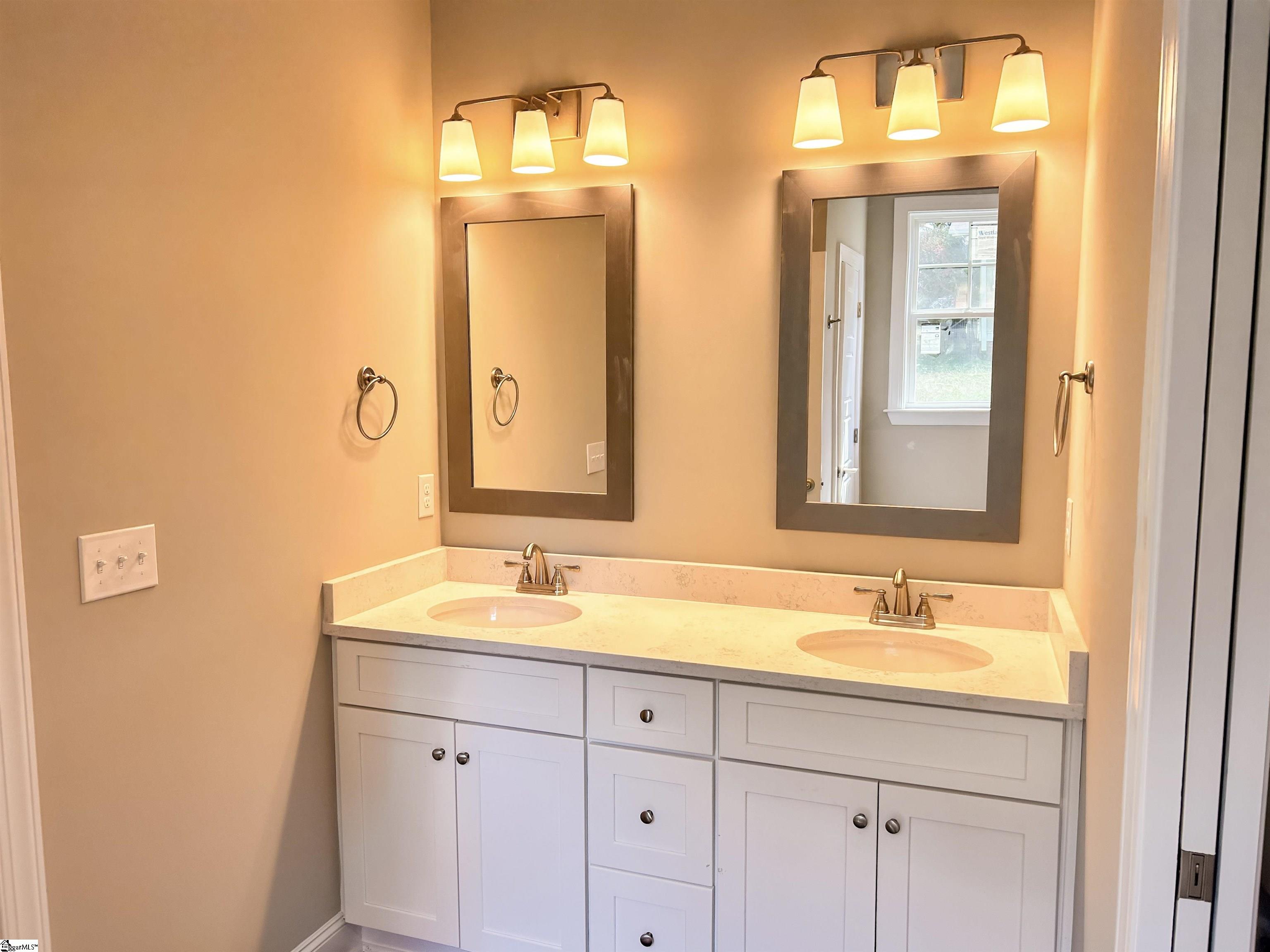 111 Horseshoe Road Central, SC 29630 - Photo 12 of 29 Gallery Image 12